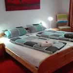 Ferienwohnung Roth רות'