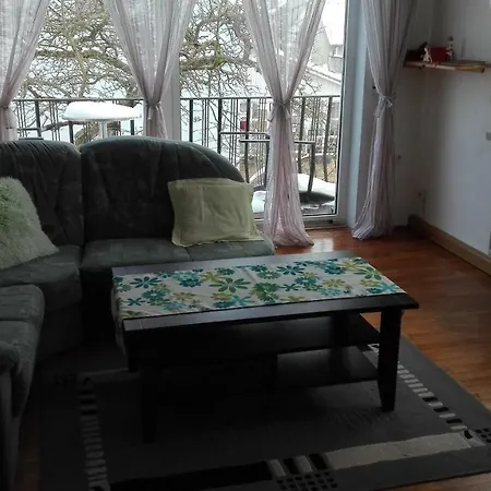Roth Apartment *