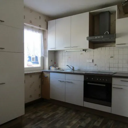 Roth Apartment